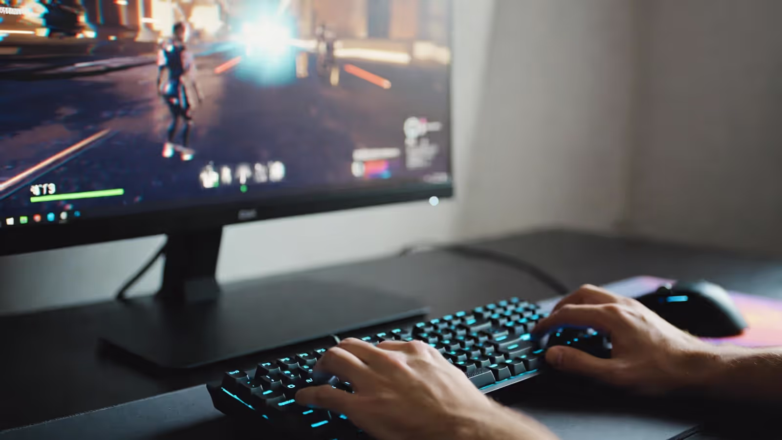 Gaming Keyboard Guide: How to Choose the Right Mechanical Switches and Features