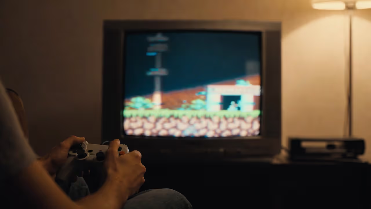 Momentum platforming: speed feels like the whole point.